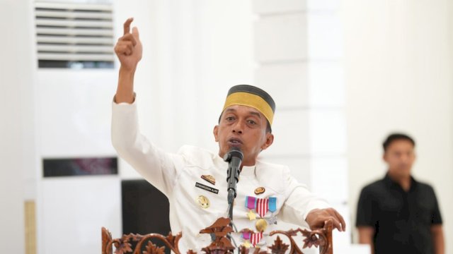Bupati Sidrap, Syaharuddin Alrif saat memberikan sambutan dalam Rapat Koordinasi (Rakor) Pendidikan Daerah di Aula Saromase Kompleks SKPD, Sidrap, Senin (4/5/2026). (Foto: Humas Pemkab Sidrap)