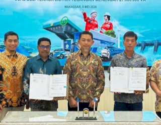 Dukung Penuh Pertumbuhan Ekonomi, PLN Siap Suplai Listrik 27 MVA ke Pabrik Peleburan Baja PT Sinar Tjokro Steel di Maros