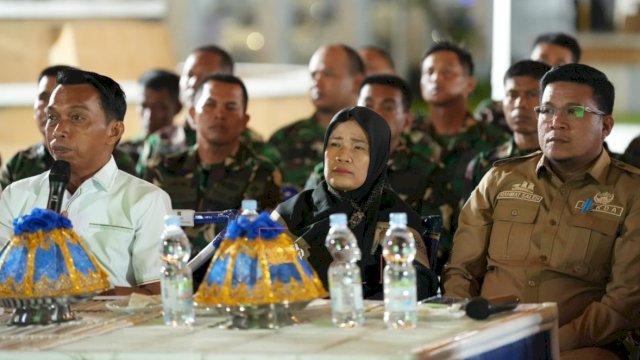 Bupati Sidrap, Syaharuddin Alrif saat memimpin Rakor Evaluasi Koperasi Merah Putih tingkat kelurahan di Rumah Jabatan (Rujab) Bupati Sidrap, Jalan Daeng Lanto Pasewang, Kelurahan Pangkajene, Sidrap, Senin (11/5/2026). (Foto: Humas Pemkab Sidrap)