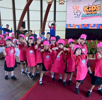 Puluhan Siswa SD Gamaliel Makassar Bergembira di Kids Hotel Adventure Aston