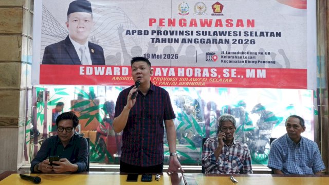 Anggota DPRD Sulsel, Edward Wijaya Horas saat melaksanakan kegiatan pengawasan APBD Sulsel tahun anggaran 2026 di Jalan Lamaddukelleng, Kelurahan Losari, Kecamatan Ujung Pandang, Makassar, Selasa (19/5/2026). (Foto: Istimewa)