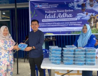 Sumbangan Kolektif Kader, Demokrat Sulsel Berbagi Daging Kurban di Momen Idul Adha 1447 H