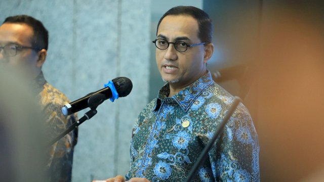 Kepala Eksekutif Pengawas Pasar Modal, Keuangan Derivatif, dan Bursa Karbon OJK, Hasan Fawzi. (Dok. Otoritas Jasa Keuangan) 