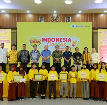 DANCOW Indonesia Cerdas Season 2 Sapa Anak-Anak Berprestasi di Makassar