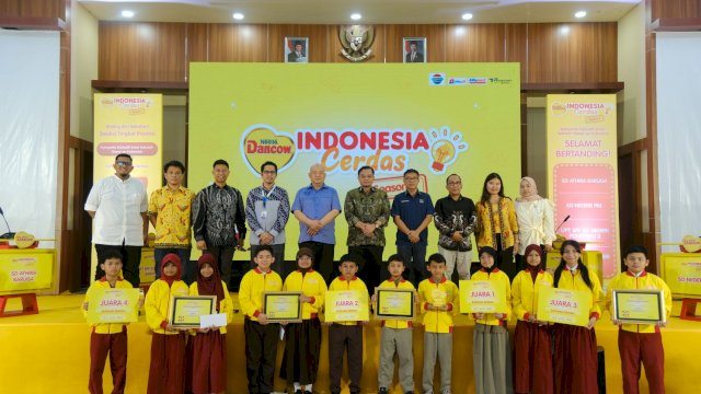 Keseruan DANCOW Indonesia Cerdas Season 2 di Makassar yang berlangsung di Gedung Balai Penjaminan Mutu Pendidikan (BPMP) Sulawesi Selatan, kemarin. (Dok. Istimewa) 