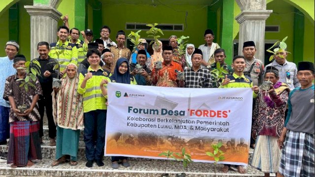 Ket: Forum Desa (FORDES) di Kabupaten Luwu