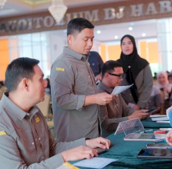Pemkot Parepare Mulai Distribusi SPPT dan Pembayaran Perdana PBB 2026