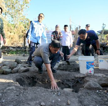 Wali Kota Parepare Tasming Hamid Letakkan Batu Pertama Rumah Layak Huni BAZNAS di Bacukiki