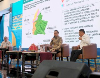 Hermanto Paparkan Success Story Pengelolaan Sampah Parepare di Raker APEKSI Komwil VI Kendari