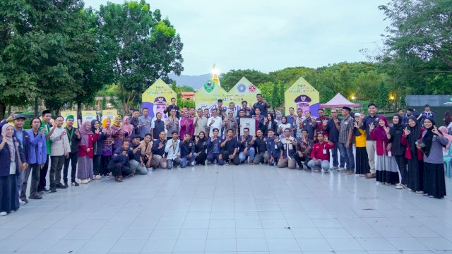 Ket: Bupati Barru Buka English Camp