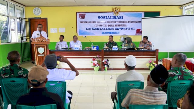 Ket: Wabup Barru, Abustan A Bintang