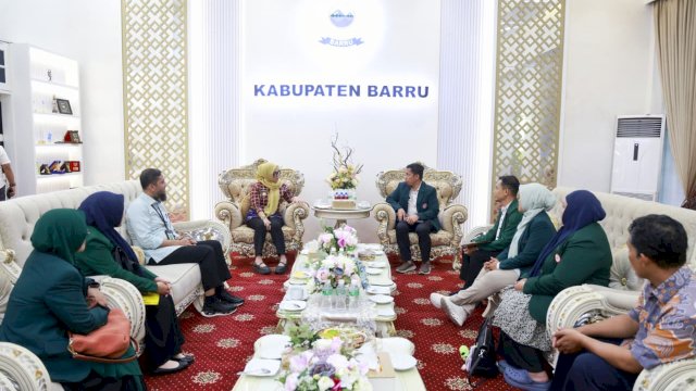Ket: Bupati Barru, Andi Ina Kartika Sari