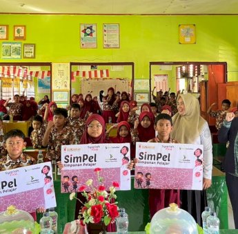 OJK Sulselbar Dorong Siswa-siswi Sekolah Dasar Rencanakan Keuangan Secara Bijak Sejak Dini