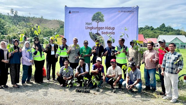 Ket: Peringati Hari Lingkungan Hidup