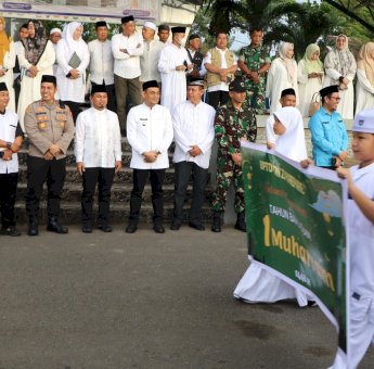 Tasming Hamid dan Hermanto Lepas Pawai Muharram Sambut Tahun Baru Islam 1448 H