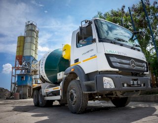 Kalla Beton Dukung Material Berkualitas untuk Pembangunan Sekolah Garuda Kendari