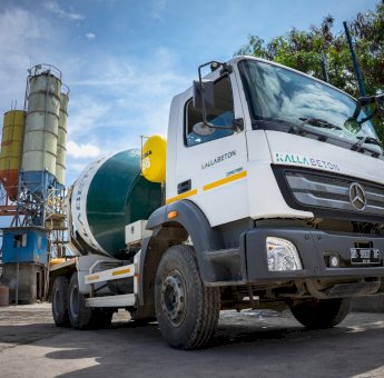 Kalla Beton Dukung Material Berkualitas untuk Pembangunan Sekolah Garuda Kendari