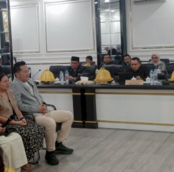 Sidang Hak Angket DPRD Gowa Periksa 11 Saksi Dugaan Pelanggaran Pengadaan Seragam Sekolah Gratis