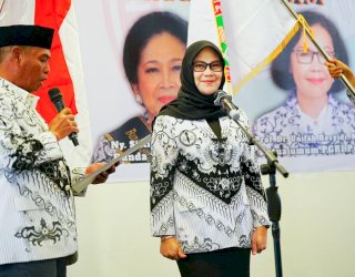 Andi Tenri Indah Dikukuhkan Jadi Bunda Guru, Siap Perjuangkan Kesejahteraan Pendidik di Gowa