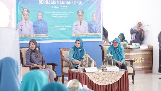 Ket: Kegiatan TP PKK Parepare
