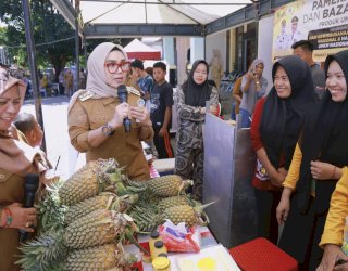 Bupati Barru Dorong UMKM Naik Kelas Lewat Pameran dan Bazar Produk Lokal