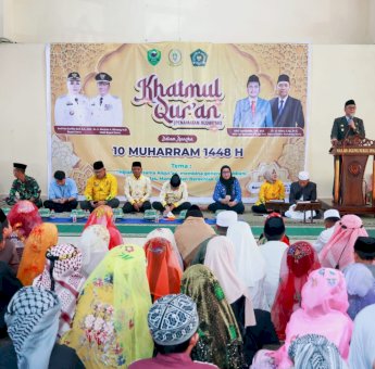 Ribuan Santri Ikuti Khatmul Al-Qur’an, Wabup Barru Abustan Apresiasi Peran Guru Mengaji