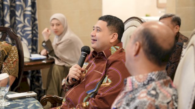 Wali Kota Makassar, Munafri Arifuddin bersama tim kajian LAN RI di Rumah Jabatan Wali Kota Makassar, Kamis (4/6/2026). (Foto: Istimewa)