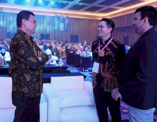 Perkuat Regulasi Self-Care, Taruna Ikrar Tegaskan Swamedikasi Harus Aman Untuk Rakyat