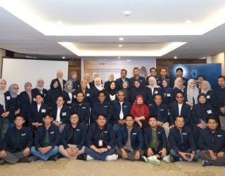 Lewat Workshop Hibah Penelitian dan Pengabdian Internasional, Dosen Manajemen FEB UNM Perkuat Kapasitas Riset Global