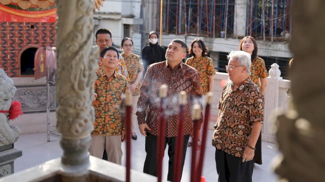 Wali Kota Makassar, Munafri Arifuddin saat menghadiri peresmian dan penandatanganan prasasti Cetiya Zhen An Kong "Sam Ong Hu" Makassar di Jalan Pangeran Diponegoro, Makassar, Sabtu (13/6/2026). (Foto: Istimewa)