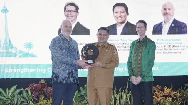 Kota Makassar dibawah kepemimpinan Wali Kota Munafri Arifuddin, secara resmi mendapatkan pengakuan internasional dengan menerima penghargaan WRI Ross Center Prize for Cities 2025-2026. (Foto: Istimewa)