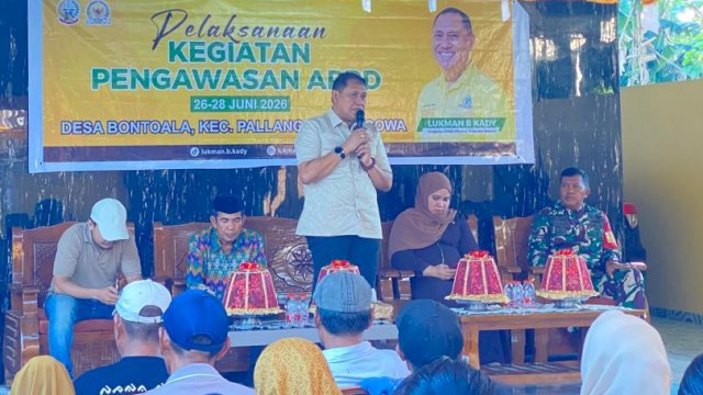 Anggota DPRD Sulsel, Lukman B Kady saat melaksanakan kegiatan pengawasan APBD Sulsel di Desa Bontoala, Kecamatan Pallangga, Kabupaten Gowa, Minggu (28/6/2026). (Foto: Istimewa)