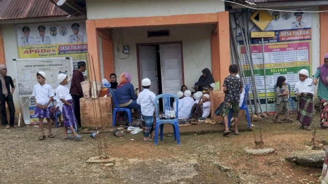 Ket: MDA Gelar Sunatan Massal Gratis di Tolajuk