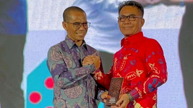 Program inovasi digital LONTARA+ berhasil meraih penghargaan dalam ajang Cita Loka Fest 2026 yang diselenggarakan oleh Tribun Network. (Foto: Istimewa)