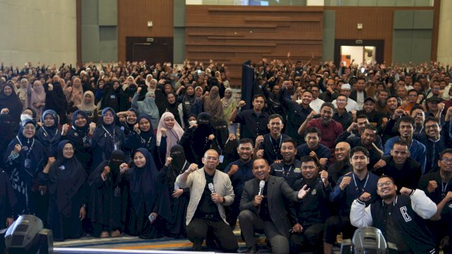 1.000 pelaku UMKM dan pengusaha muslim mengikuti Business Excellence Summit and Talk (BEST) 1 Makassar yang digelar SBC Chapter Makassar, di Four Points by Sheraton Makassar. (Dok. SBC Chapter Makassar)