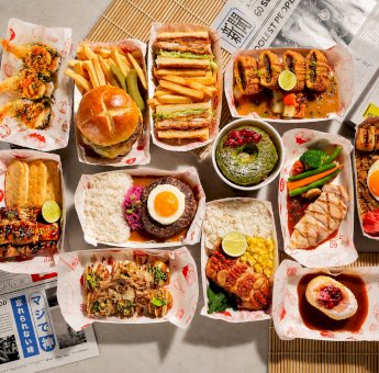 Meriahkan 60 Seconds to Tokyo, Aston Makassar Hindangkan Aneka Street Food Jepang