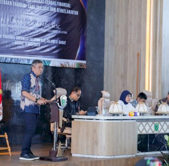 Literasi Keuangan di Barru, Wabup Abustan Tekankan Pentingnya Kelola Keuangan Secara Bijak