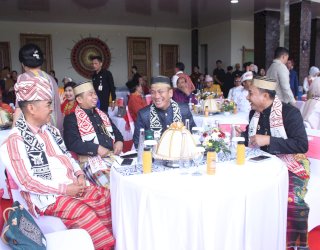 Wali Kota Parepare Tasming Hamid Hadiri Perayaan Hari Jadi ke-18 Toraja Utara