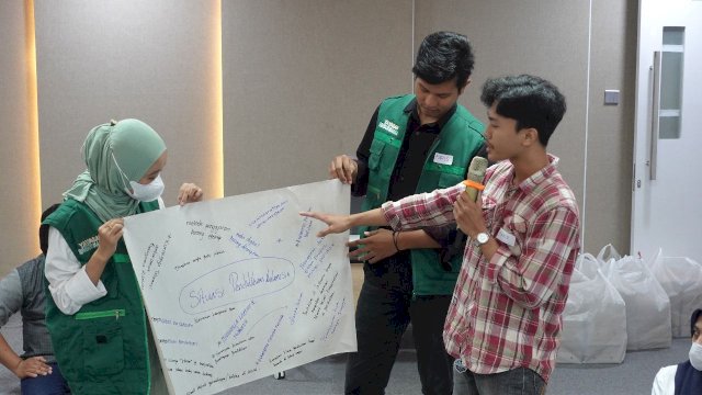 LAZ Hadji Kalla kembali membuka pendaftaran Beasiswa Kalla 2026 Gelombang 2 yang menyasar mahasiswa yang berasal dari Sulawesi Selatan, Sulawesi Barat, Sulawesi Tengah, dan Sulawesi Tenggara, sesuai dengan wilayah jangkauan program pendidikan LAZ Hadji Kalla. (Dok. Humas LAZ Hadji Kalla)