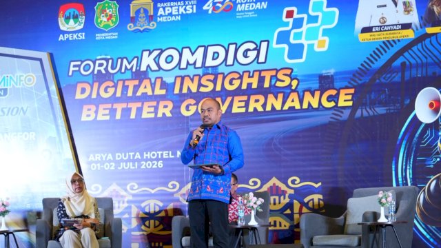 Kadis Kominfo Makassar, Muhammad Roem saat menjadi narasumber pada Forum Komunikasi dan Digitalisasi (Komdigi) yang merupakan bagian dari rangkaian Rakernas XVIII APEKSI di Hotel Aryaduta Medan, Rabu (1/7/2026). (Foto: Istimewa)