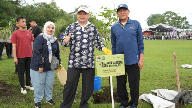 Wali Kota Makassar, Munafri Arifuddin memperkuat kolaborasi lewat gerakan penghijauan pada Rakernas APEKSI ke-XVIII di Medan, Sumatera Utara. (Foto: Istimewa)