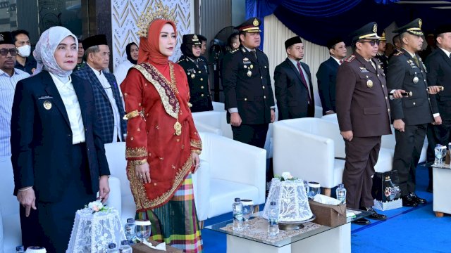 Wakil Wali Kota Makassar, Aliyah Mustika Ilham, menghadiri Upacara Peringatan Hari Bhayangkara ke-80 Tahun 2026 di Lapangan Upacara Polrestabes Makassar, Jalan Ahmad Yani, Makassar, Rabu (1/7/2026). (Foto: Istimewa)