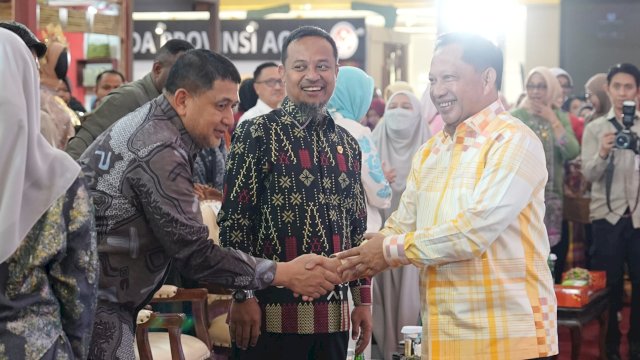 Menteri Dalam Negeri RI, Tito Karnavian saat menghadiri acara penutupan HKG PKK ke-54 dan HUT ke-46 Dewan Kerajinan Nasional (Dekranas) di Trans Studio Mall (TSM) Makassar, Minggu (12/7/2026). (Foto: Istimewa)