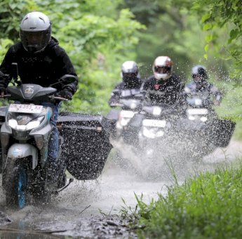 Tangguh, Yamaha Gear Ultima Taklukkan Tanah Celebes Dari Selatan Hingga Utara Sejauh 2.740 KM