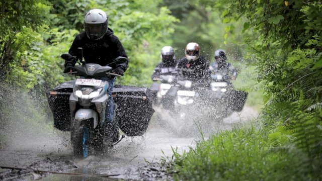 Yamaha Gear Ultima berhasil menunjukkan ketangguhannya menyusuri Pulau Sulawesi dalam ajang Gear Ultima Ride Celebes Expedition 2026. (Foto: Istimewa)