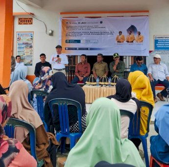 Dorong Daya Saing UMKM, Prodi Manajemen dan Kewirausahaan FEB UNM Petakan Potensi dan Kebutuhan Pelaku Usaha Desa Balleanging