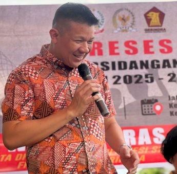 Warga Mariso Titip Aspirasi Penambahan Sekolah saat Reses Edward Horas