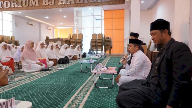 Ket: Safari Da'wah ASN di Auditorium BJ Habibie