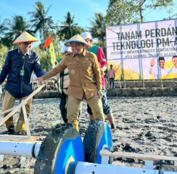 Tanam Perdana PM AAS Digelar di Galung Maloang, Wali Kota Parepare Tasming Hamid Dorong Pertanian Modern