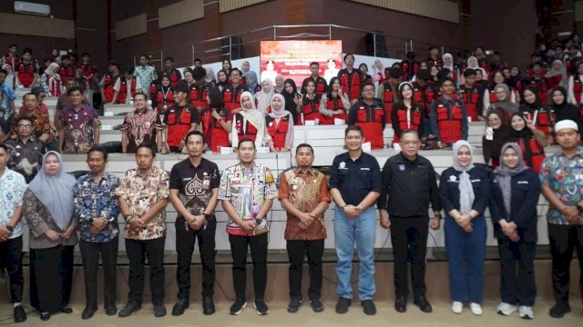 Ket: Penarikan Mahasiswa KKN Unhas